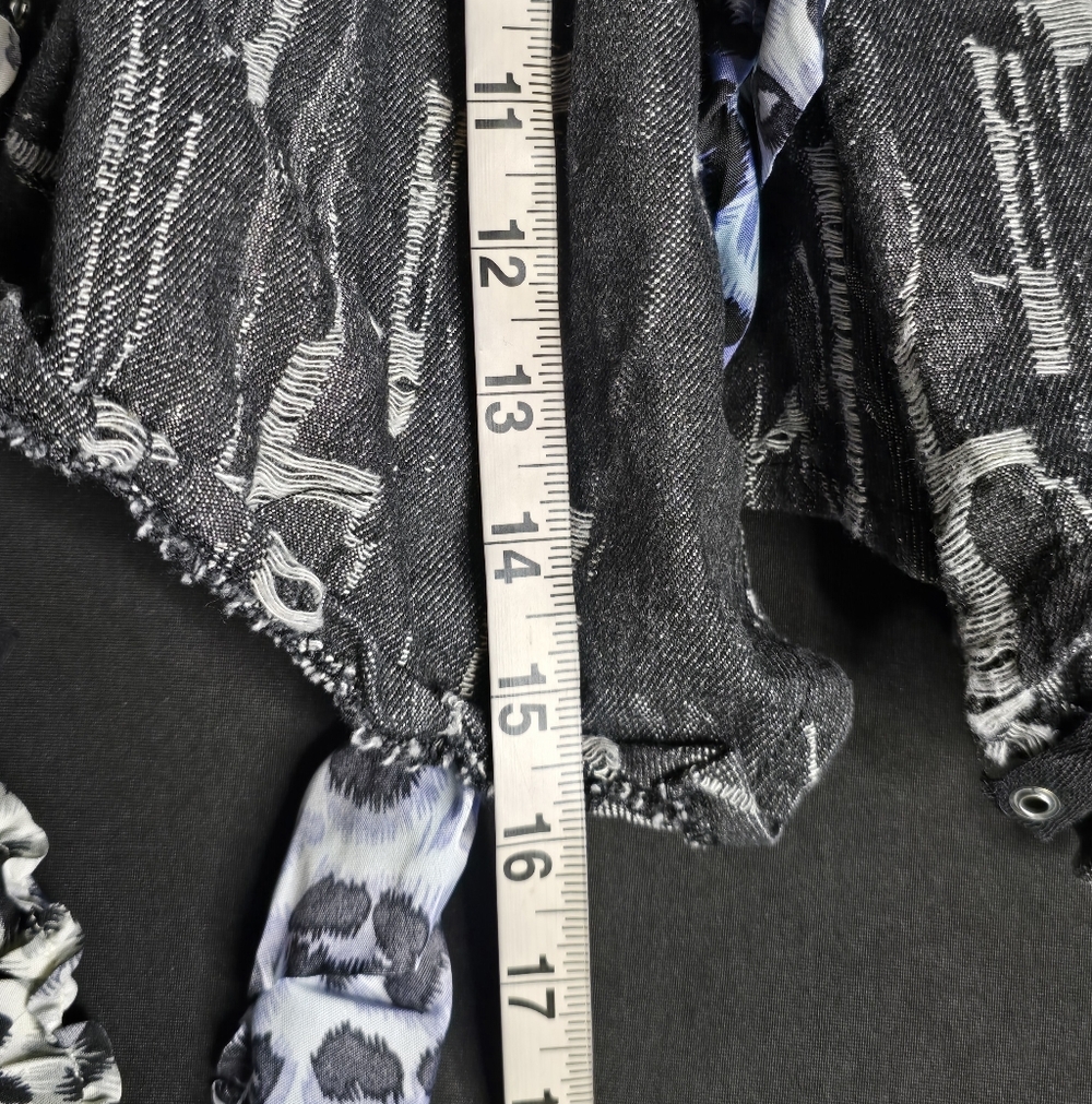 Feeling Wild Mini Skirt - Picture 11 of 12